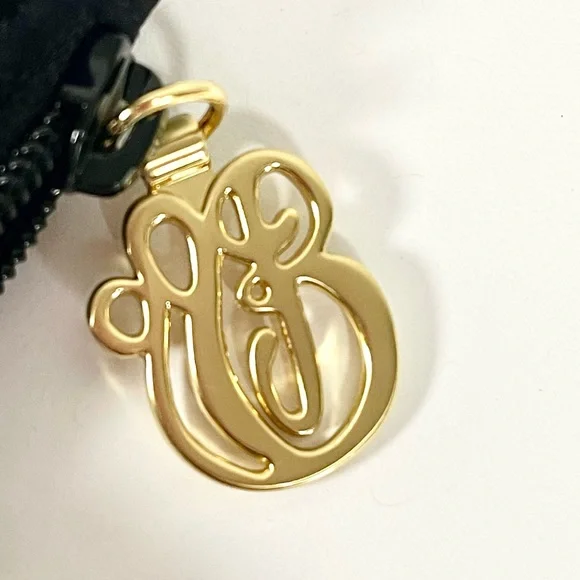 Vera Bradley Black Quilted Shoulder Handbag Tote – Everyday Classic Bag - Picture 8 of 10